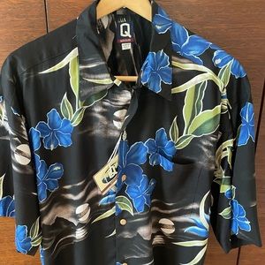 Men’s Hawaiian shirt, made in the USA. Circa mid to late 90’s. Never worn!